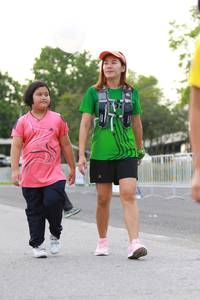 BIB: 999
                            <button type="button" onclick="openModal(3562363)" class="btn btn-primary btn-sm float-right btn-popup" data-toggle="modal" data-target=".modal-high-quality">
                        <i class="fas fa-shopping-cart"></i> Add to Cart
                    </button>
                                            <button type="button" onclick="isThisMe(3562363, true)" class="btn btn-success btn-sm float-right btn-popup btn-isme hidden" data-toggle="tooltip" data-placement="bottom" title="นี่คือรูปของคุณใช่ไหม คลิกที่นี่เพื่อเอาเข้าอัลบั้ม">
                        <i class="fas fa-plus"></i> Add to album
                    </button>
                    <button type="button" onclick="isThisMe(3562363, false)" class="btn btn-warning btn-sm float-right btn-popup btn-isnotme hidden">
                        <i class="fas fa-ban"></i> Remove from album
                    </button>